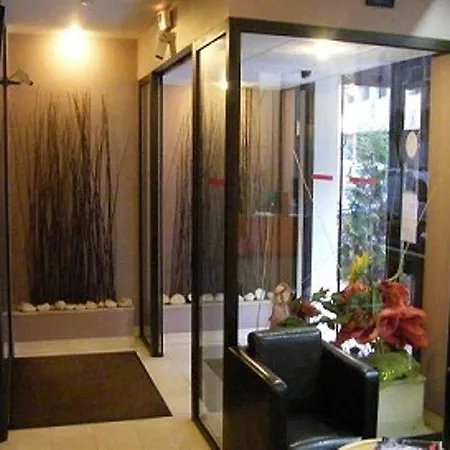 Abc Champerret 2* Levallois-Perret