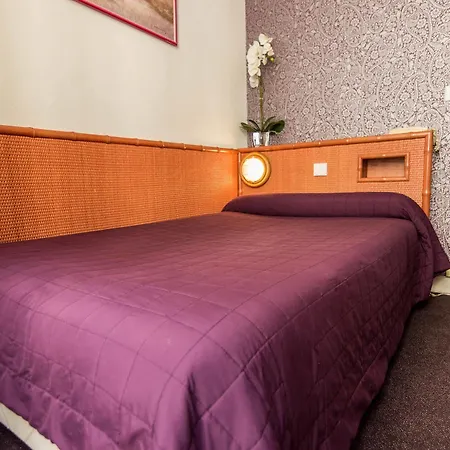 Abc Champerret Hotel