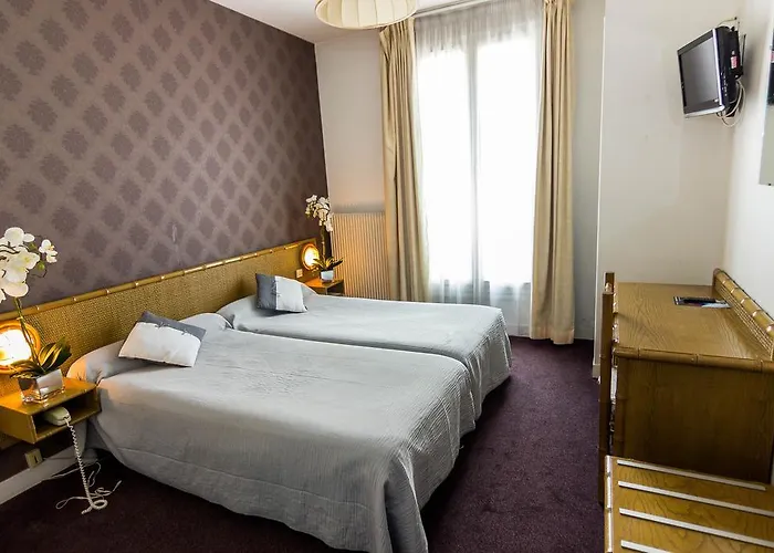 Abc Champerret 2* 르발루아페레