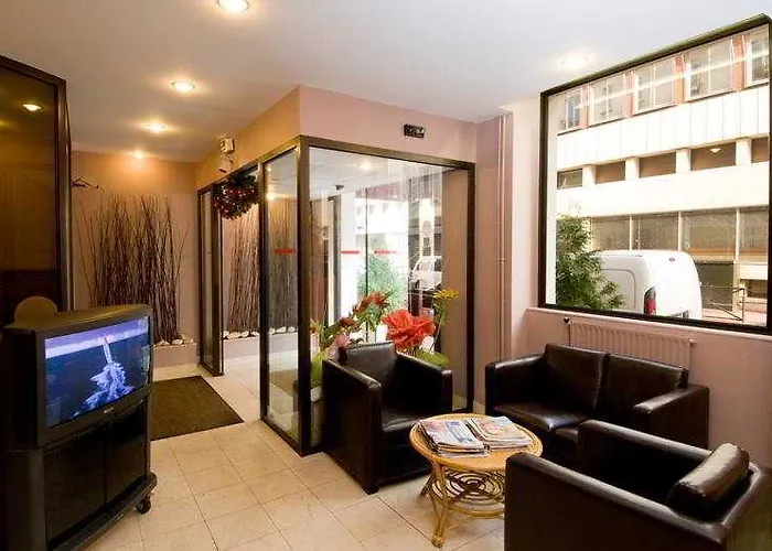 Abc Champerret Hotell 2*