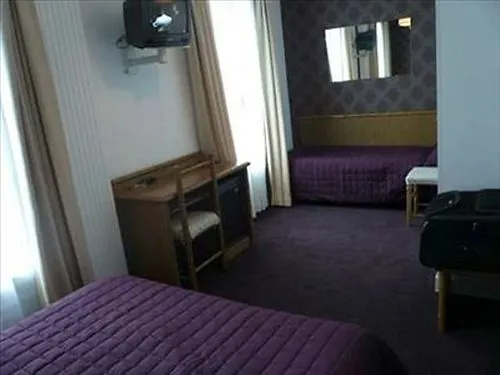 Abc Champerret 호텔 르발루아페레