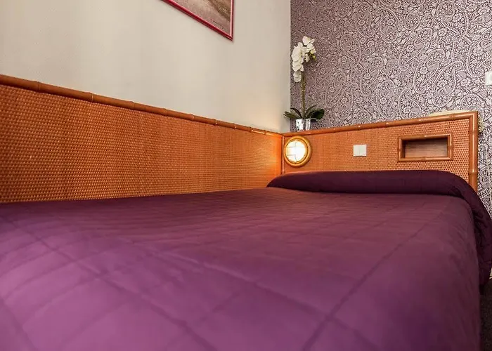 Abc Champerret Hotell 2*