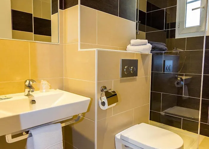 Hotell Abc Champerret 2*